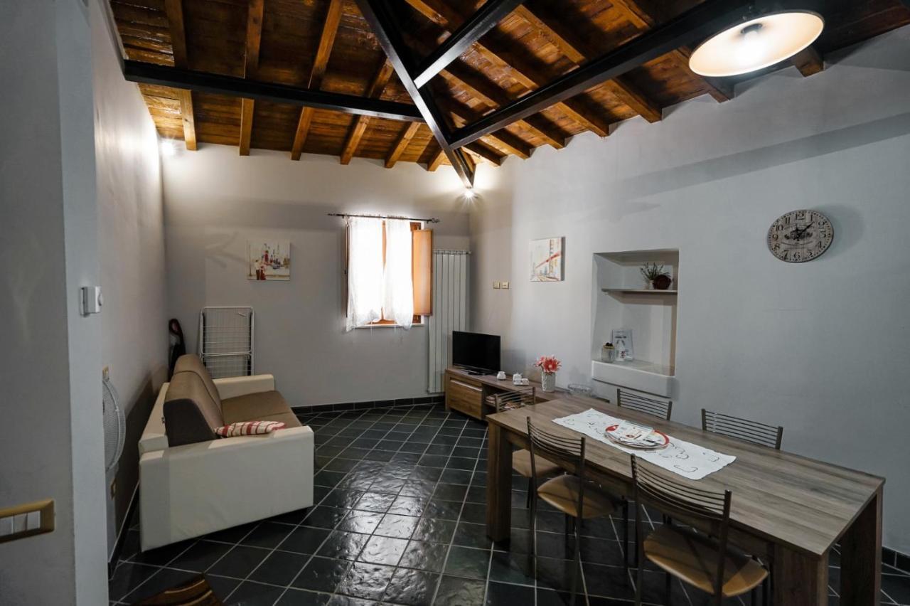 Casa Vacanza Centro Storico Fornelli Villa Exterior photo